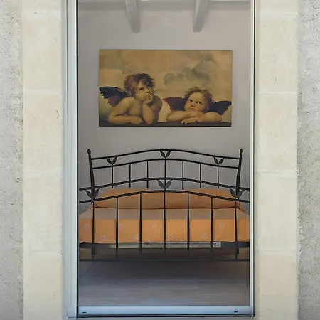 Trullo Del Doge 산 미켈레 살렌티노