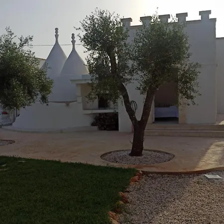 Trullo Del Doge 아파트 산 미켈레 살렌티노